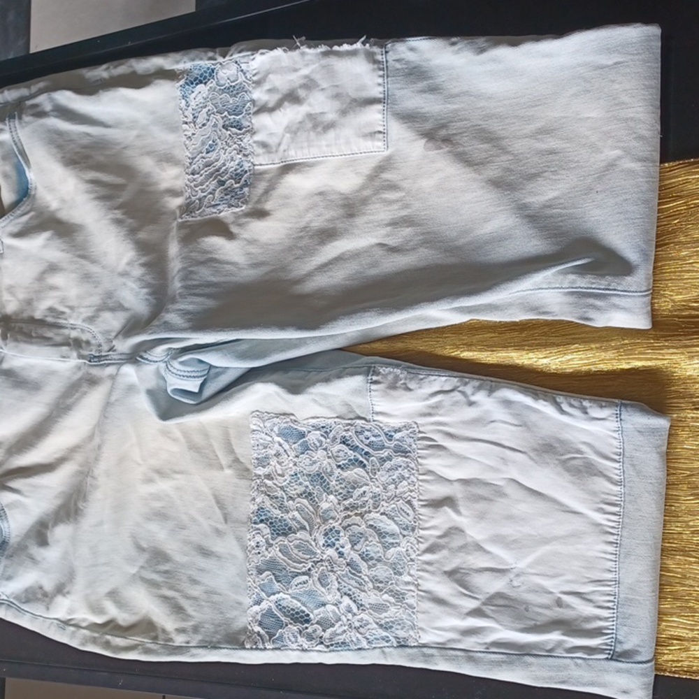 Chico’s Distresses Patchwork Girlfriend Ankle Jea… - image 7